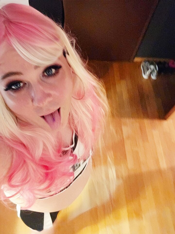 1000012022.jpg - Sunia_trans_Agunia