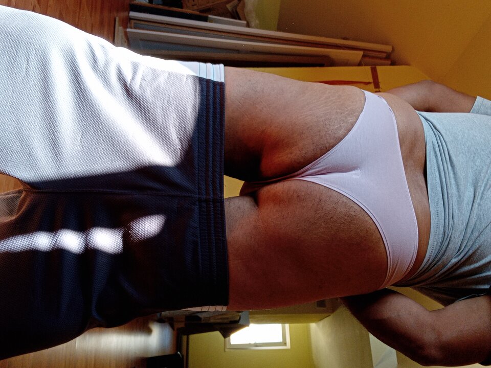 1000044729.jpg - lickemydick