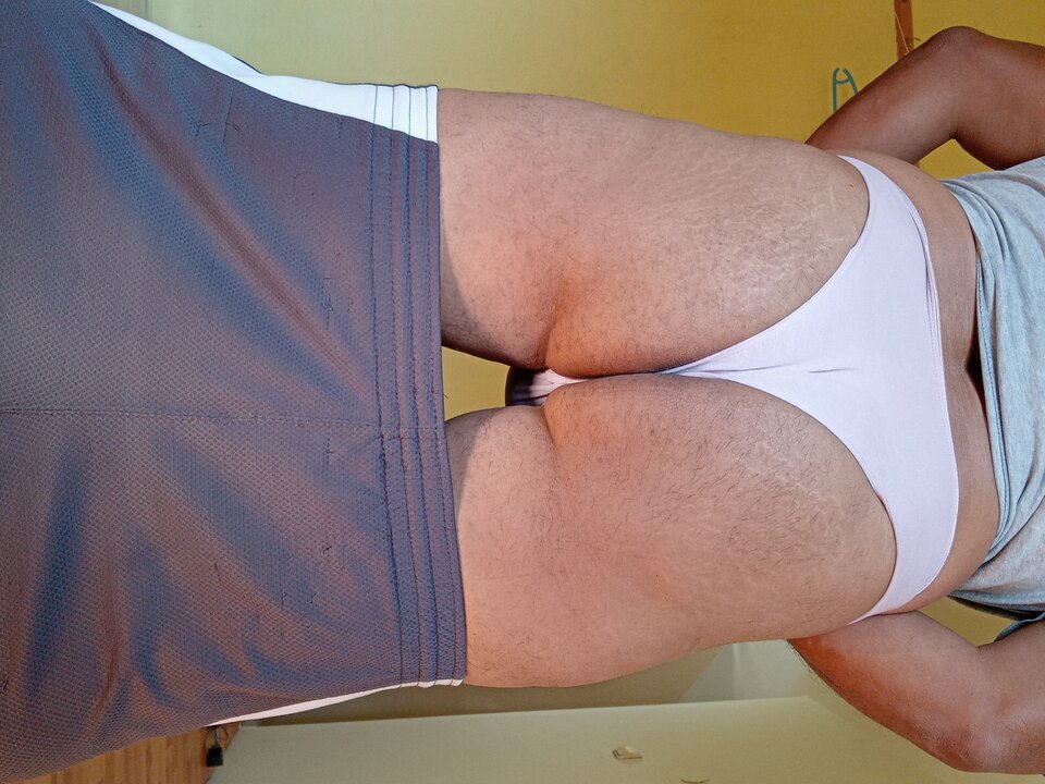 1000044734.jpg - lickemydick