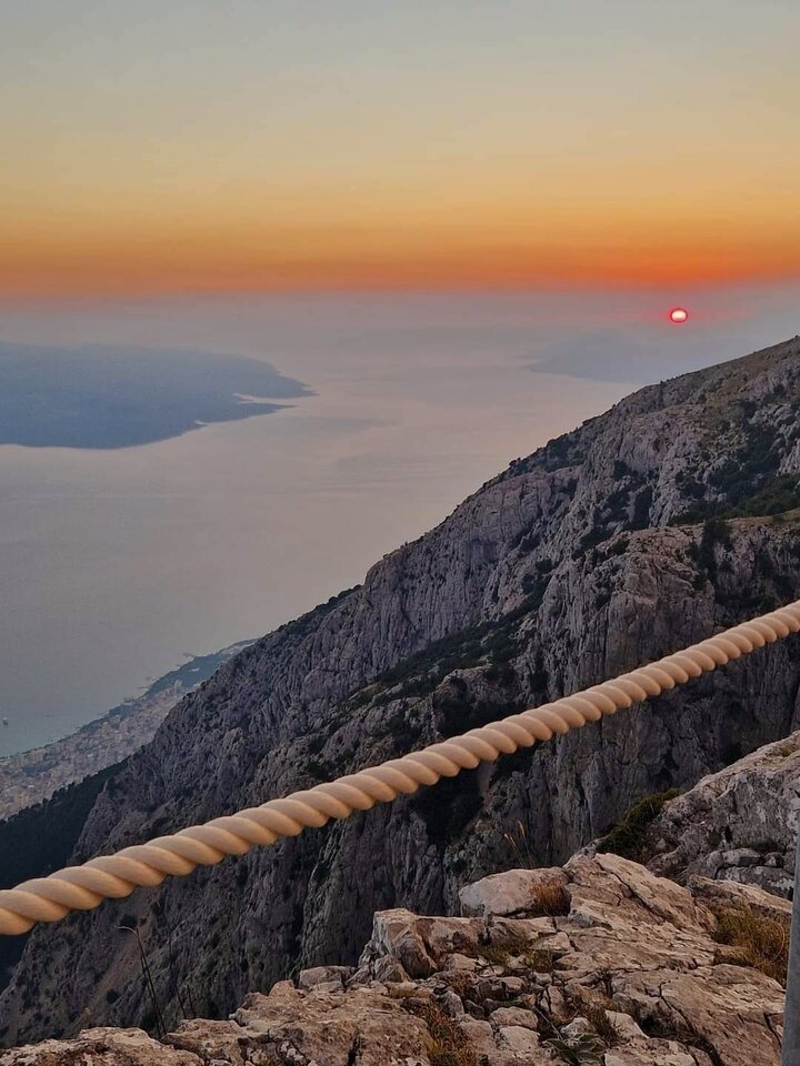 🌞⛱️ - MKCouple13