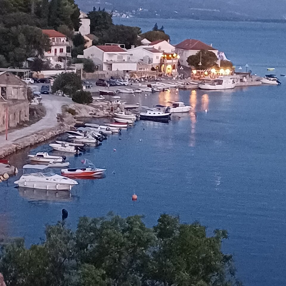 1000006472.jpg - Ralal862