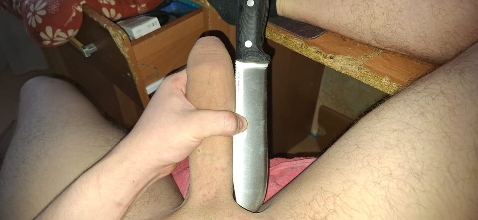 Nóż 🤤 - Ktos_XD