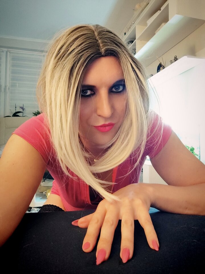 1000055458.jpg - SuniaaMartunia