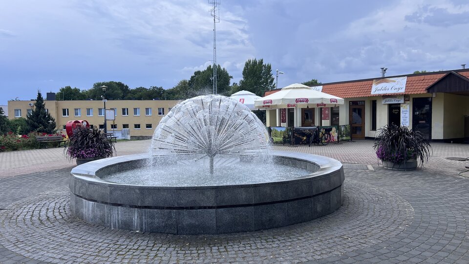 IMG_0579.jpeg - nrw670n