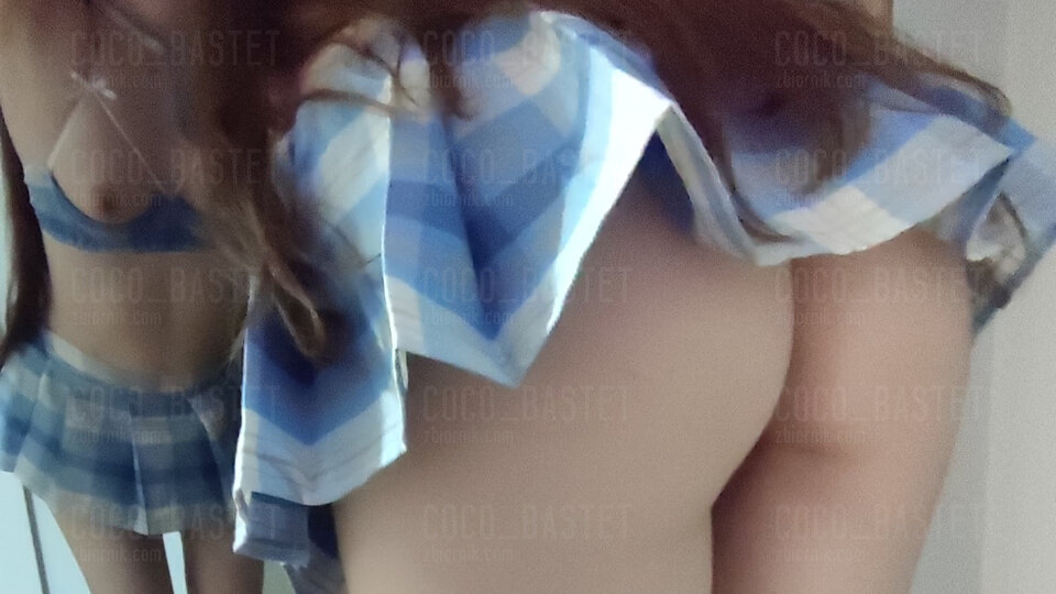 Przód i tył 😈 - Coco_Bastet