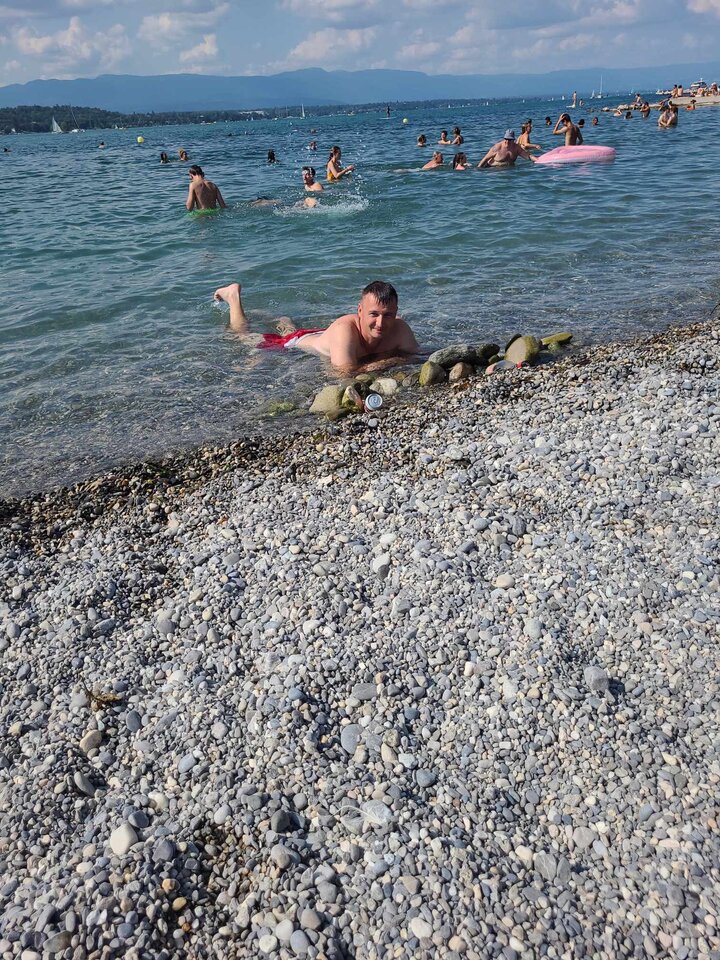 1000010140.jpg - davev