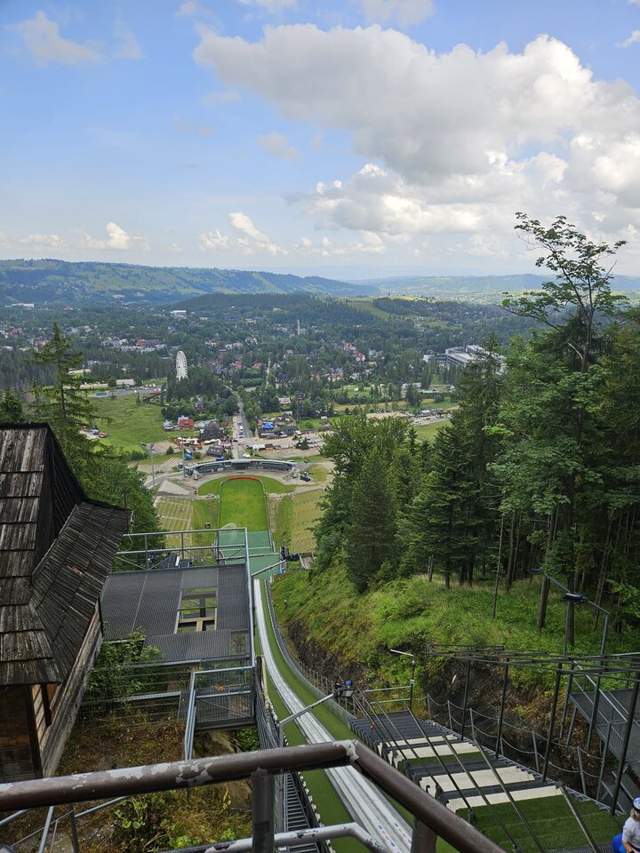 1000014042.jpg - P37