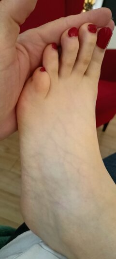 Uwielbiam ssać te długie palce