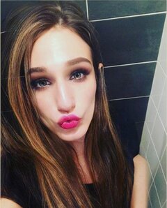 Screenshot_20240416-224857_Samsung Internet.jpg