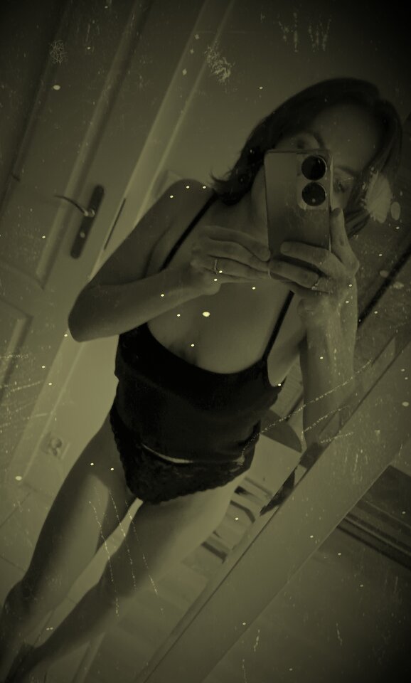 1000002149.jpg - PsychoGirls96