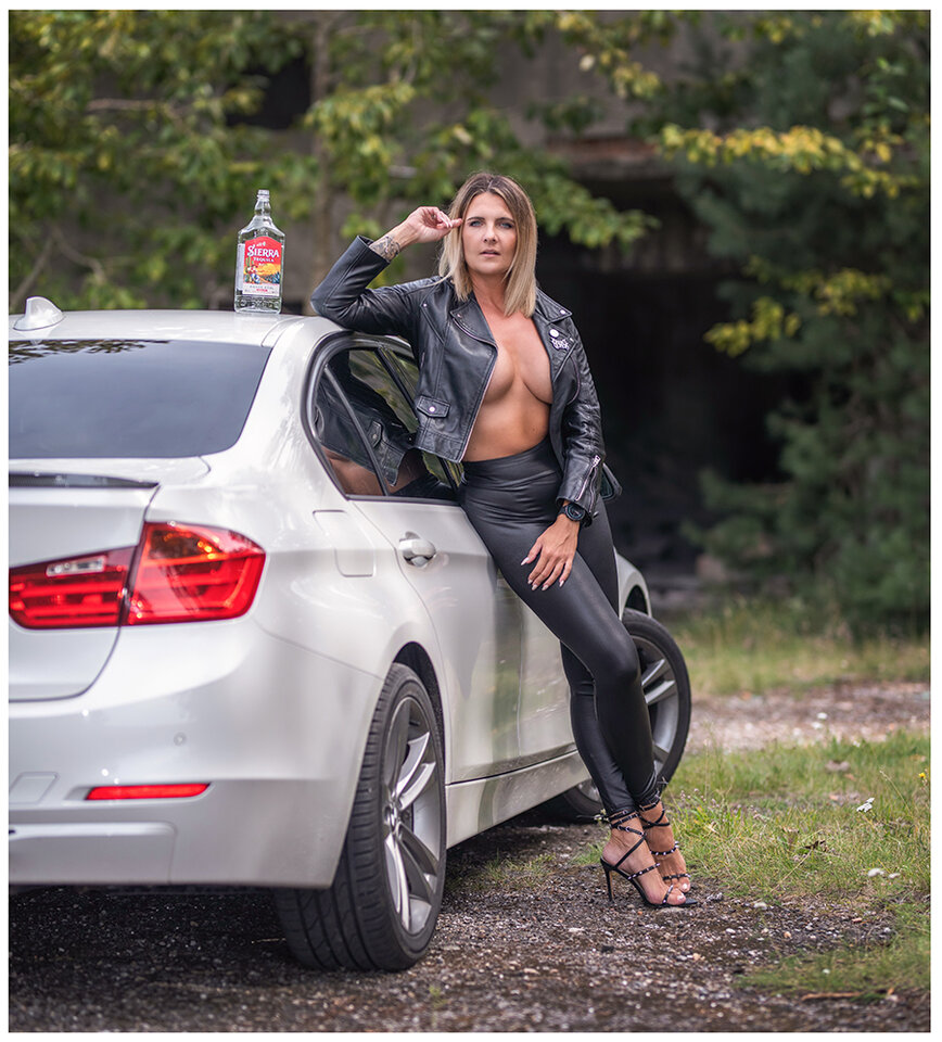 146m.jpg - metalcfcouple