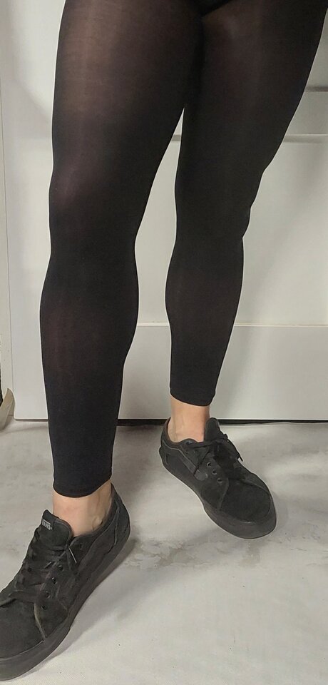 1000011923.jpg - nylonfun