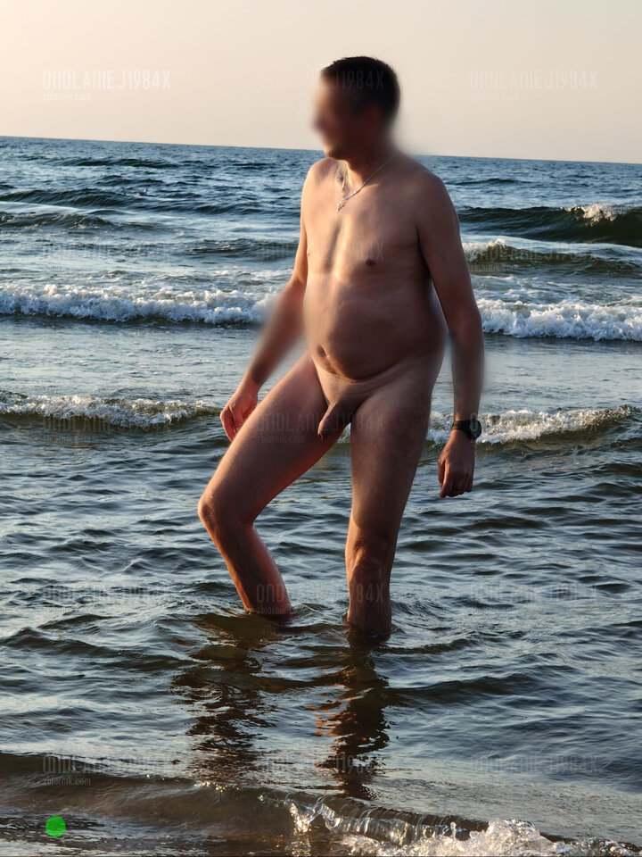 Point Blur_Aug292024_232943.jpg - OnDlaNiej1984x