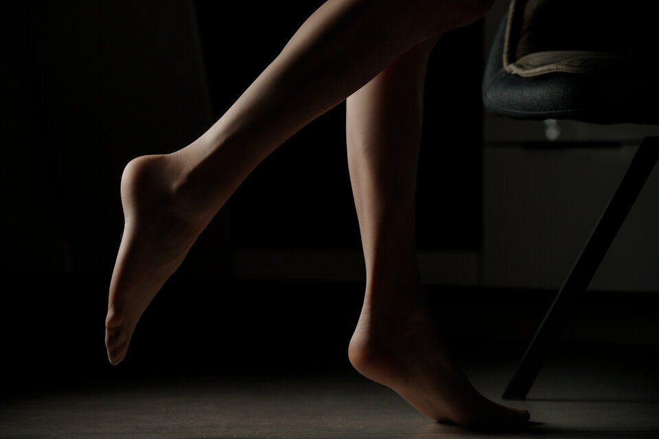 cieliste_tinde.jpg - szpilki_rajstopy