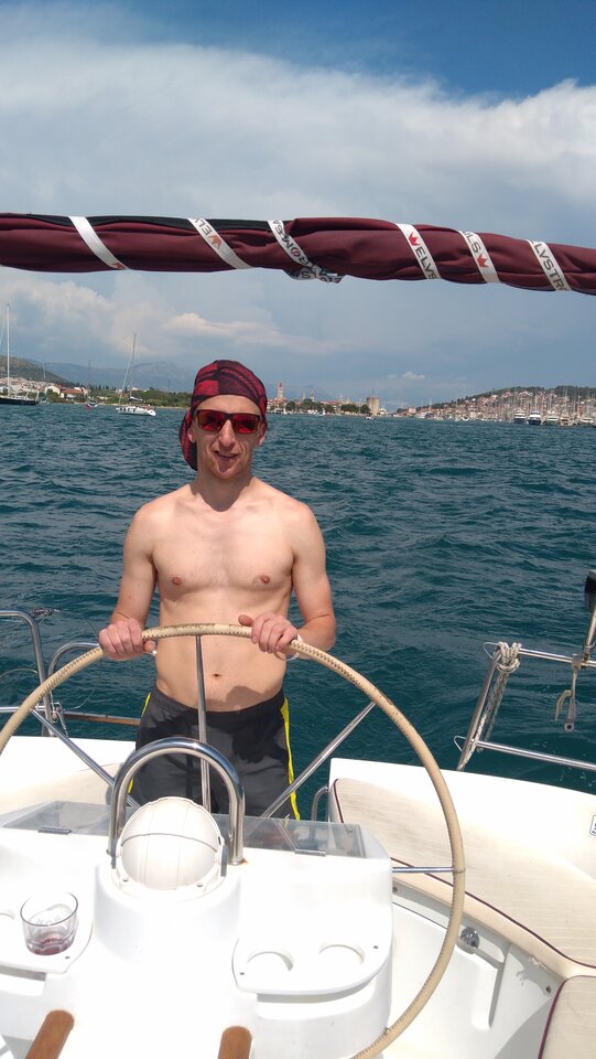 1000002563.jpg - Tomas_82