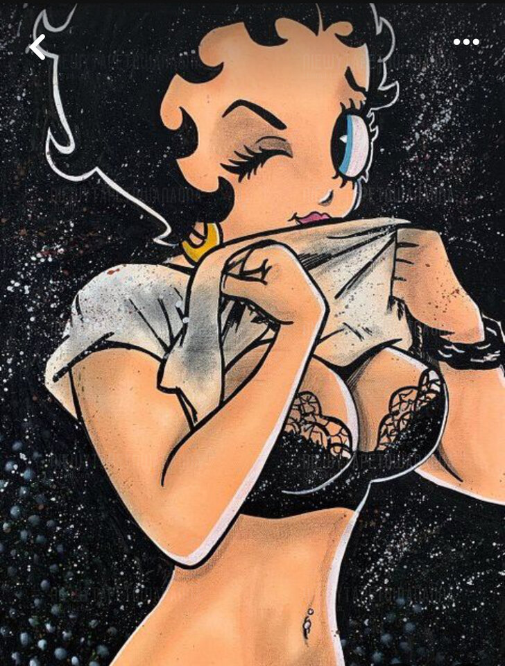 1000022268.jpg - NiewytapetowanaOna