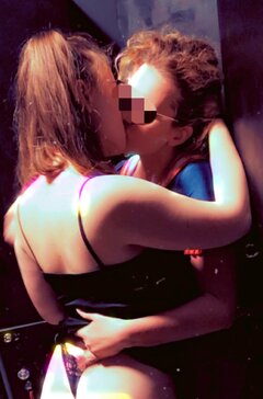 Przyjaciółki w swingu