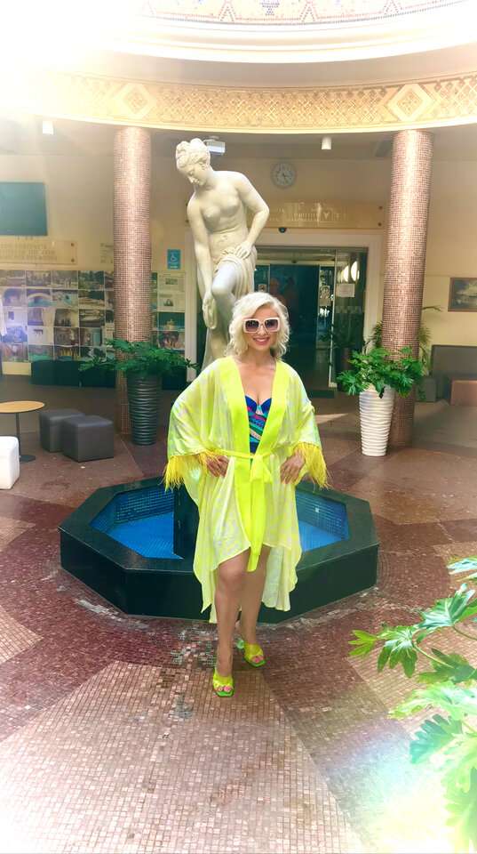 D06FFAC3-75F9-4A76-B873-9A9B37F402A9.jpeg - LadyLaura44