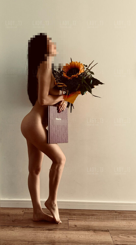 photo-output.jpeg - Lady_13