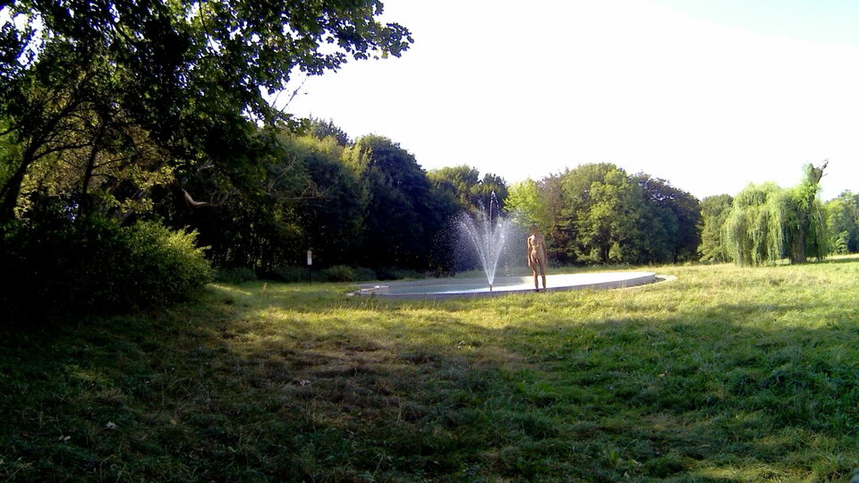 20240905_092944A.mp4_snapshot_01.10.152.jpg - Krzysztof_cfnm