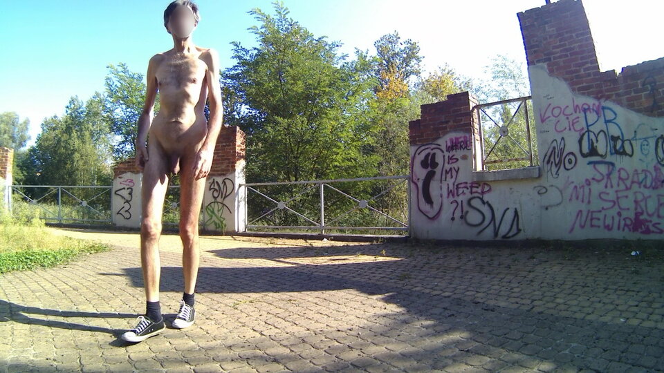 BYTOM - park mickiewicza 20240905_0952.mp4_snapshot_00.41.829.jp - Krzysztof_cfnm