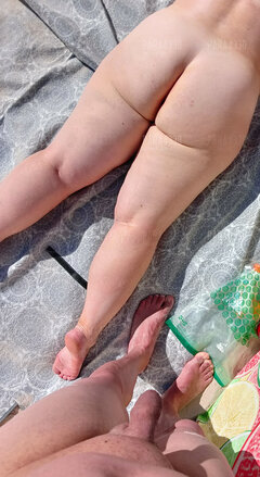 Pogoda dopisała, było dużo naturystów  ten weekend w Debkach