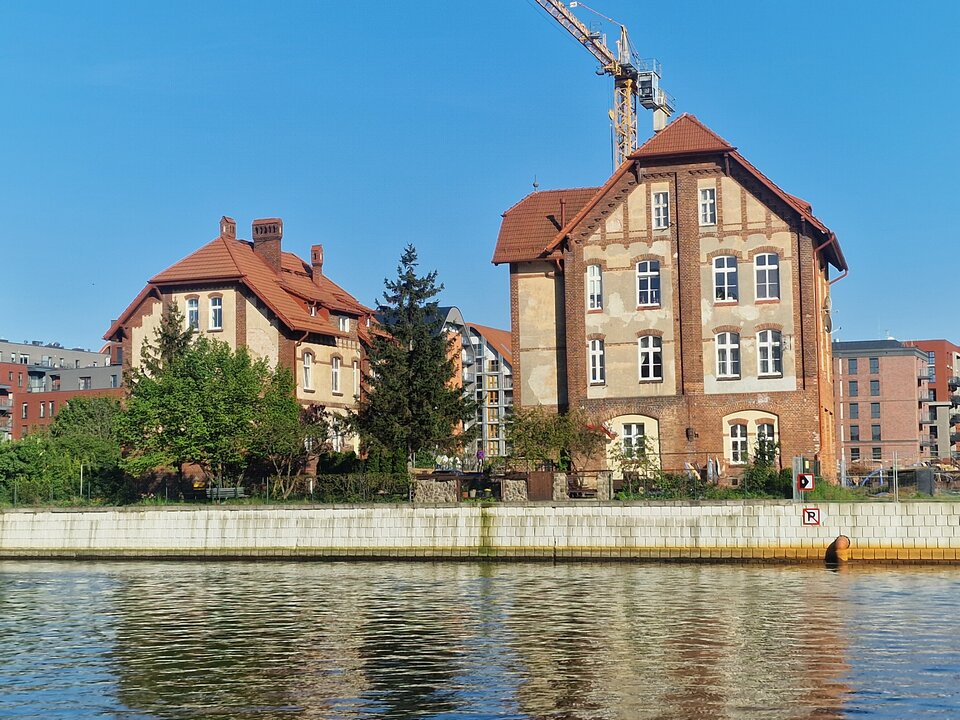 1000011715.jpg - XXXrentier