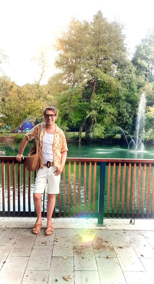 9B3592A4-730E-4CBB-A27C-BF167B4C36A3.jpeg - LadyLaura44