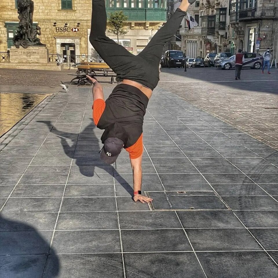 319817108_725861362402924_5677746428739990763_n.jpg - Priyapos