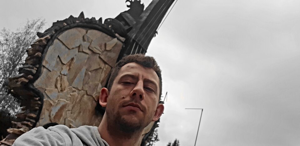 90b1f82e-f7b8-436a-880b-934ce858cc34-1_all_133.jpg - MlodyLoczek