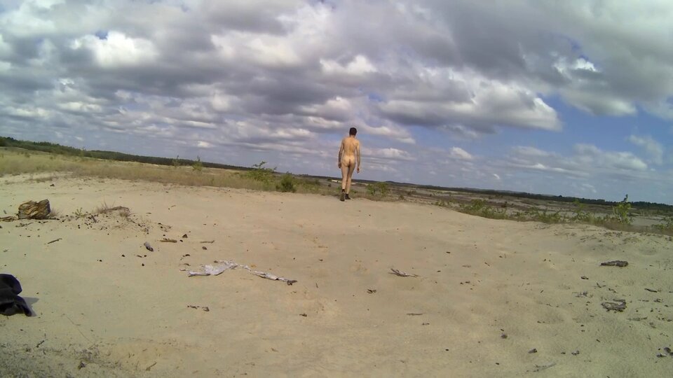 20230613_213200A.mp4_snapshot_00.30.744.jpg - Krzysztof_cfnm