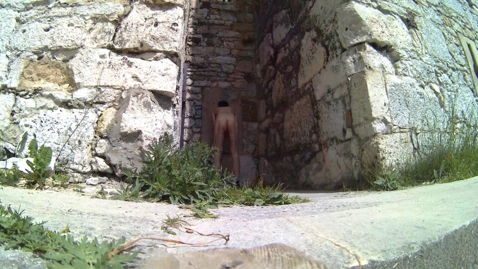 _033347A.mp4_snapshot_00.07.338.jpg - Krzysztof_cfnm