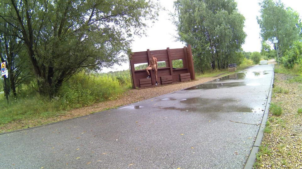 _163154A.mp4_snapshot_00.59.585.jpg - Krzysztof_cfnm