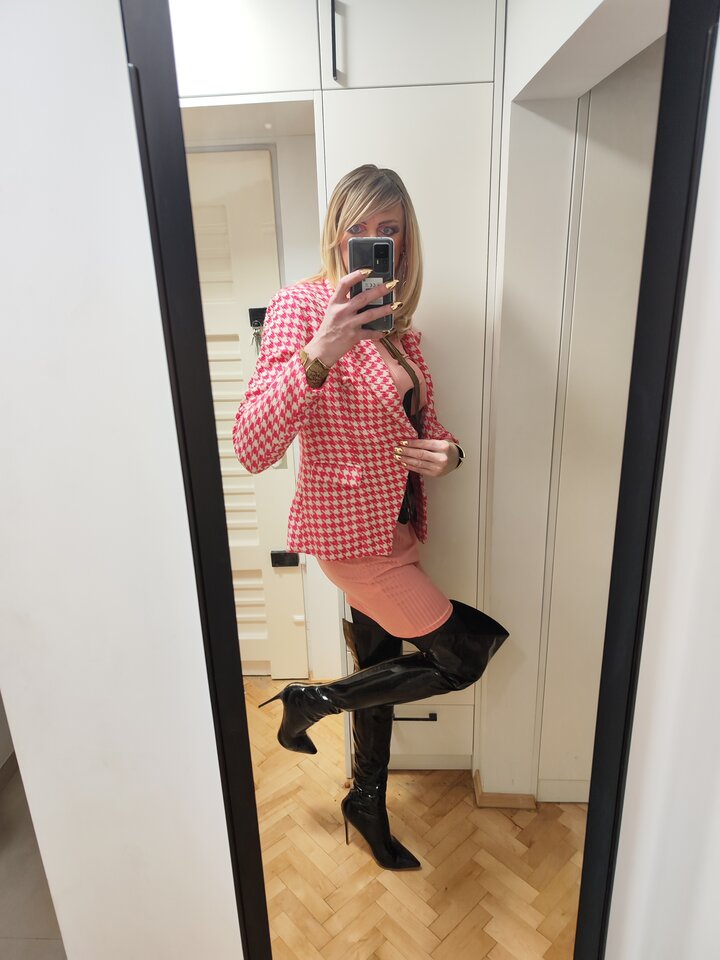 IMG_20221017_234249.jpg - PaulaTransMilf