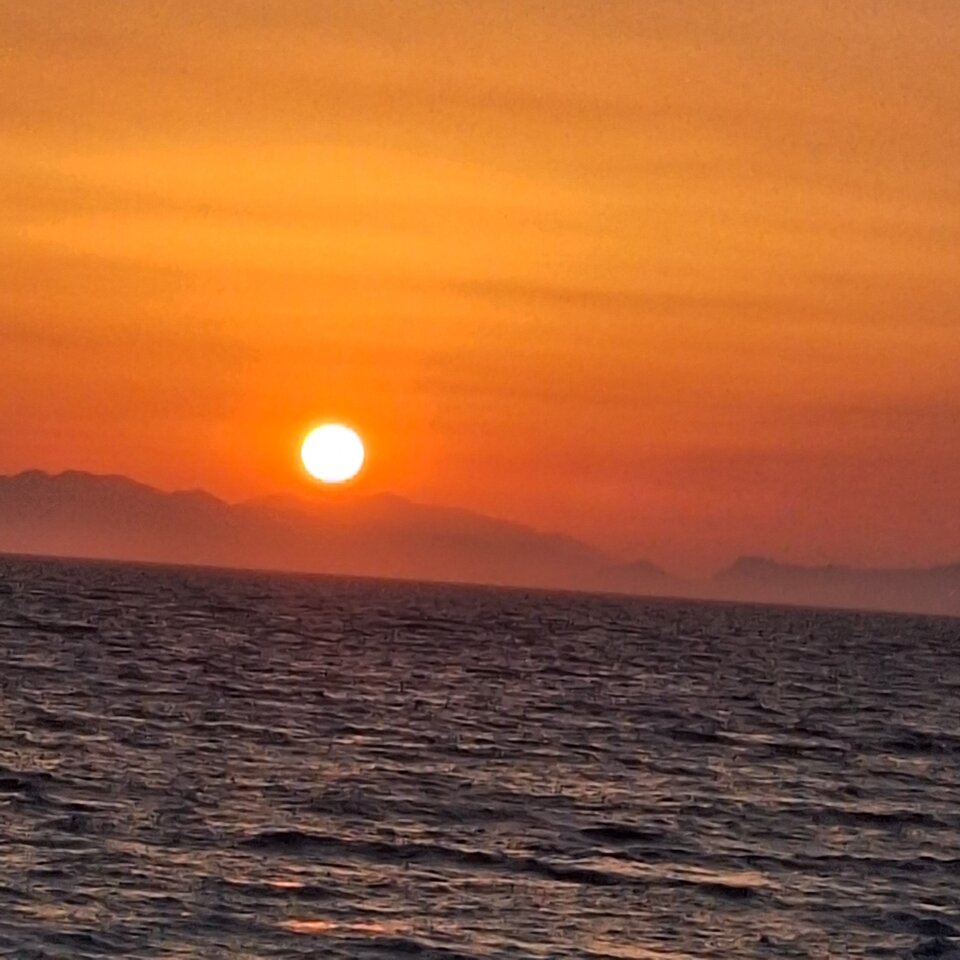 Lubicie zachody słońca ? Bo jak tak - On_spontanicznie55