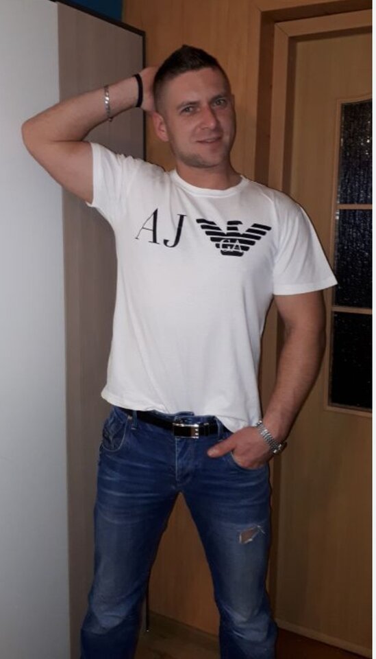 1000007494.jpg - Tomas8504