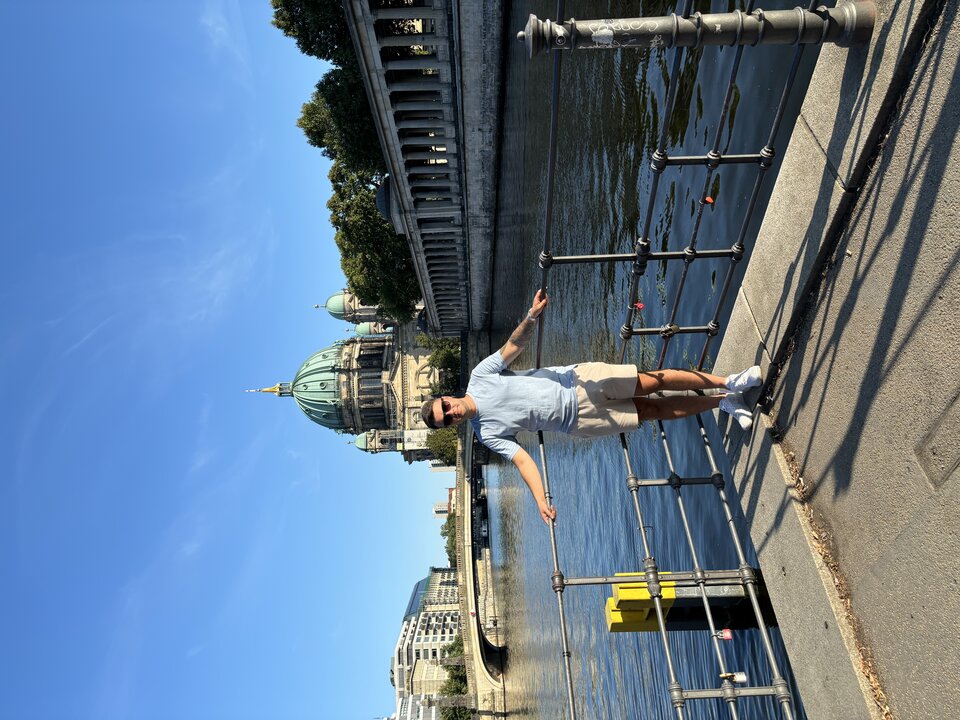 IMG_5930.jpeg - SimpleName