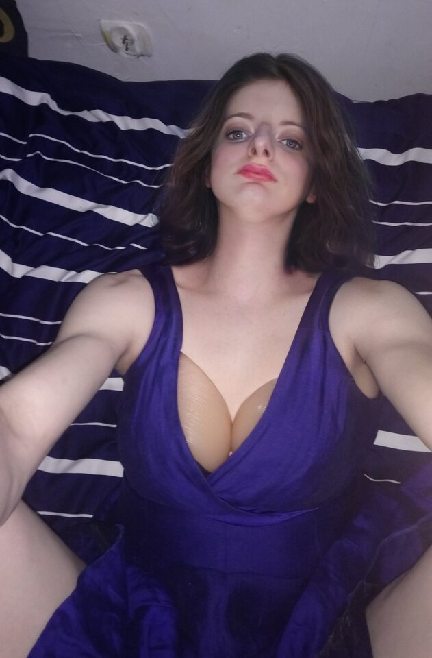 FaceApp_1641480891610~2.jpg - CossdresserSissy