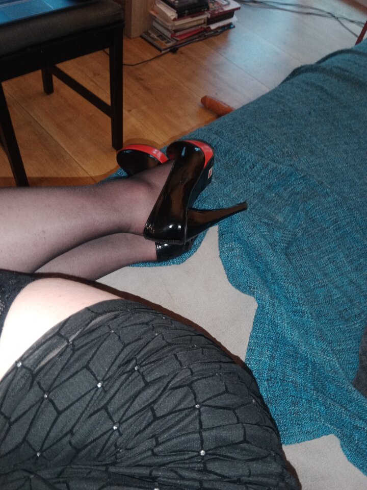 1727585385313376210597382179976.jpg - tamara84tv