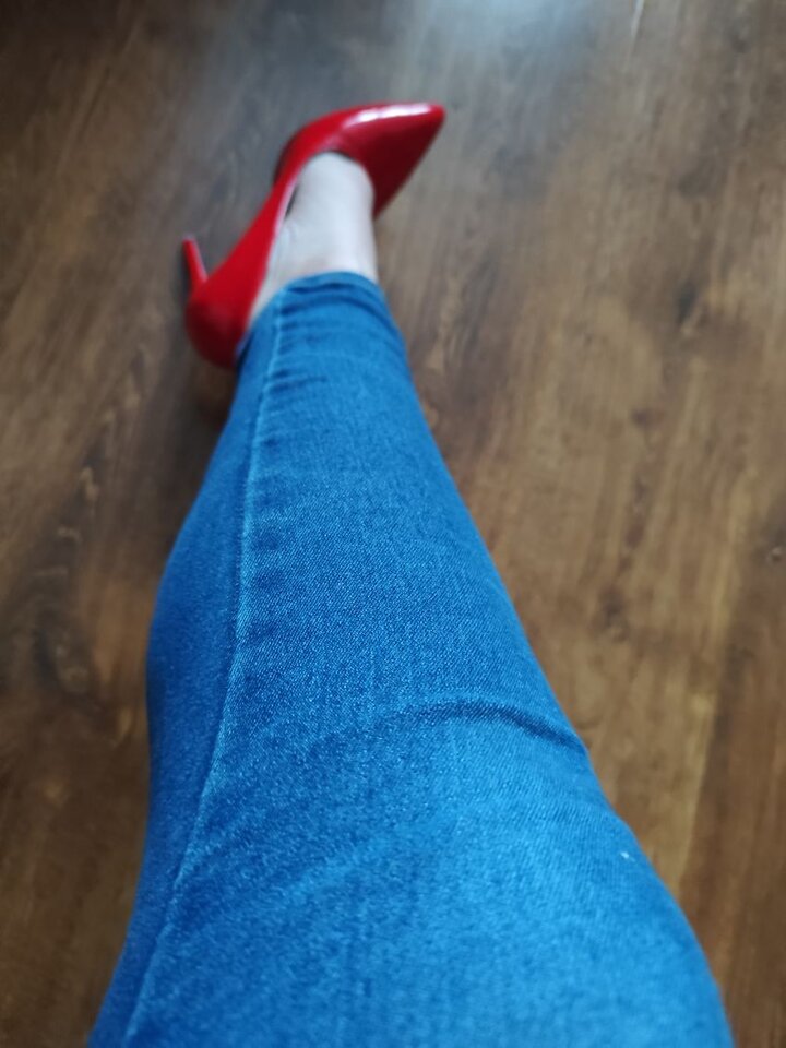 1000003561.jpg - Oniona19871989