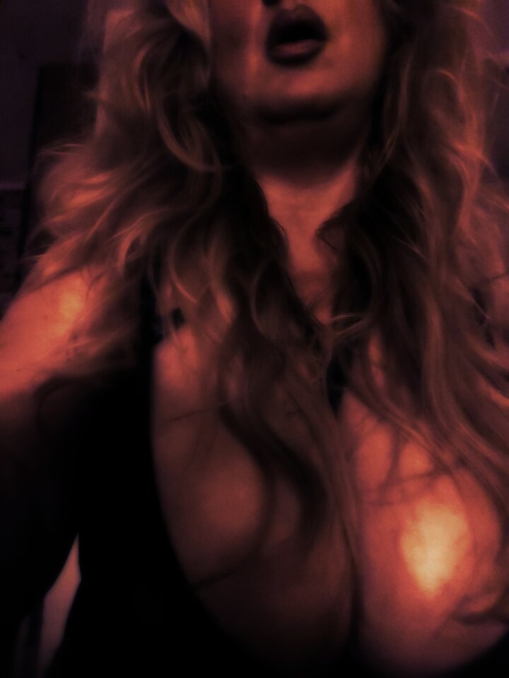 Słowa zręcznie wypowiedziane otwierają wiele możliwości.jpg - boobsbaby