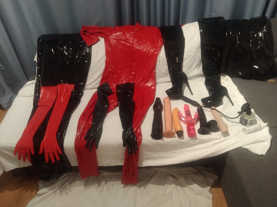 IMG_20240918_074920.jpg - Latexbitch2202