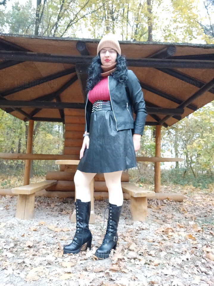 IMG_20241109_153812.jpg - Adriennecross