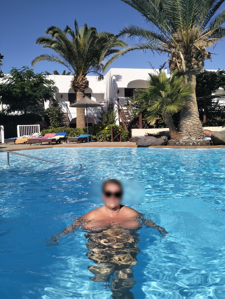 Nackt im Pool , Feurteventura 🏝️🌞 - Sexulaniezboczona