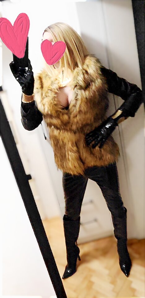 1000043730.jpg - PaulaTransMilf